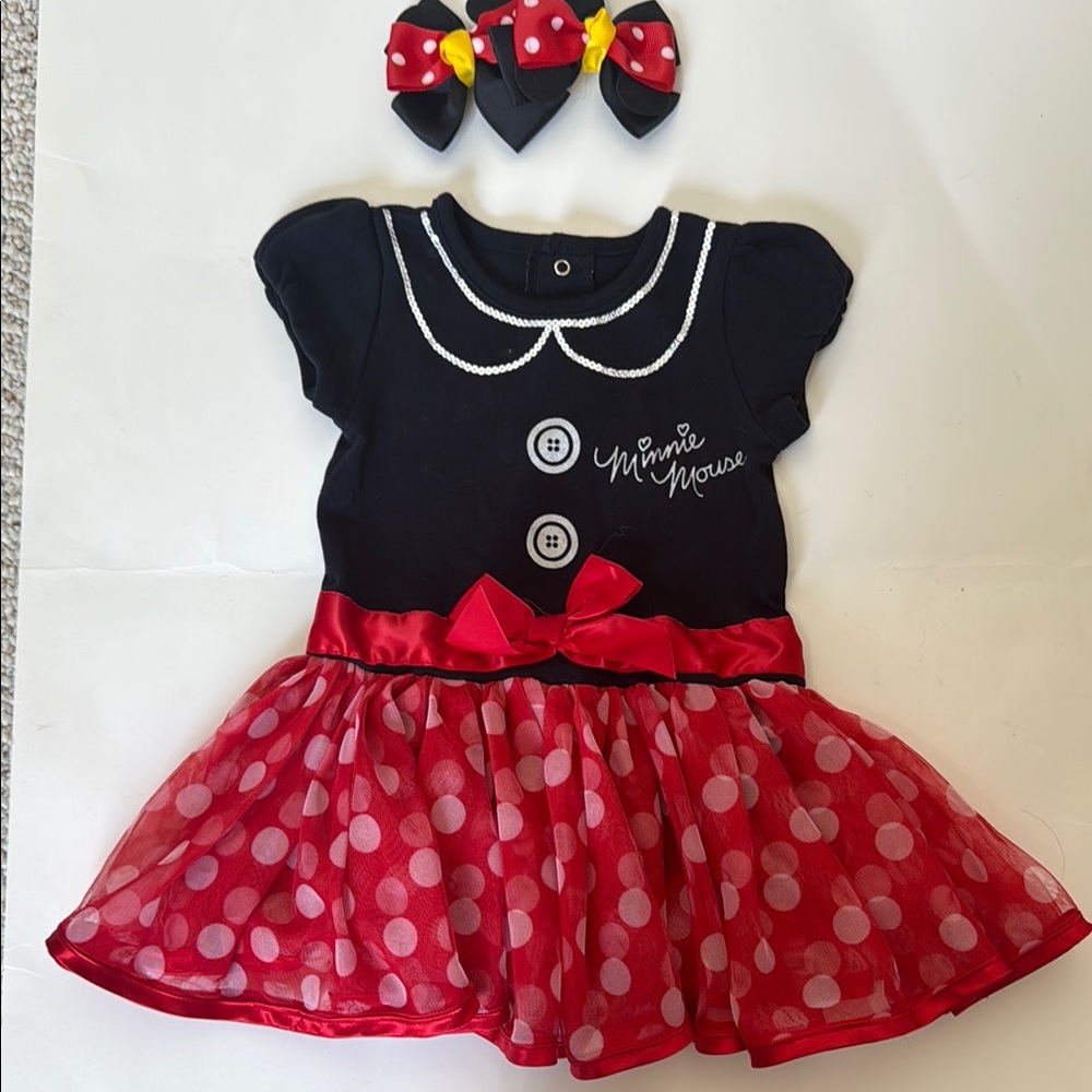 Disney Minnie Mouse Dress and hair bows.